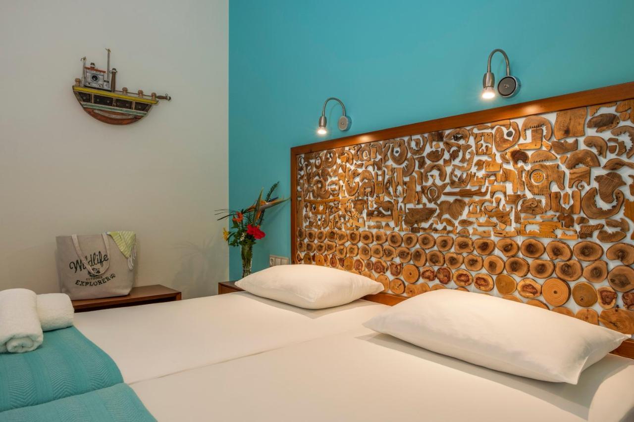 Aris Boutique Hotel Palaiochora Luaran gambar