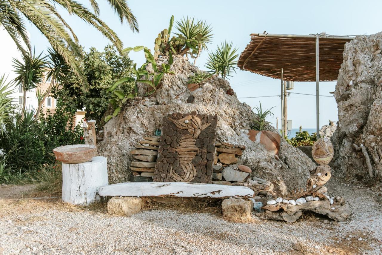 Aris Boutique Hotel Palaiochora Luaran gambar