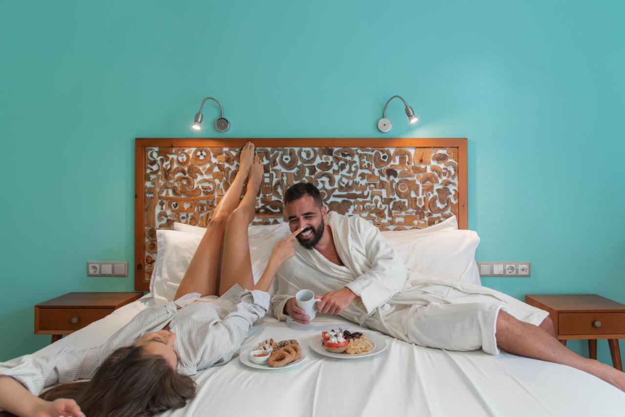 Aris Boutique Hotel Palaiochora Luaran gambar