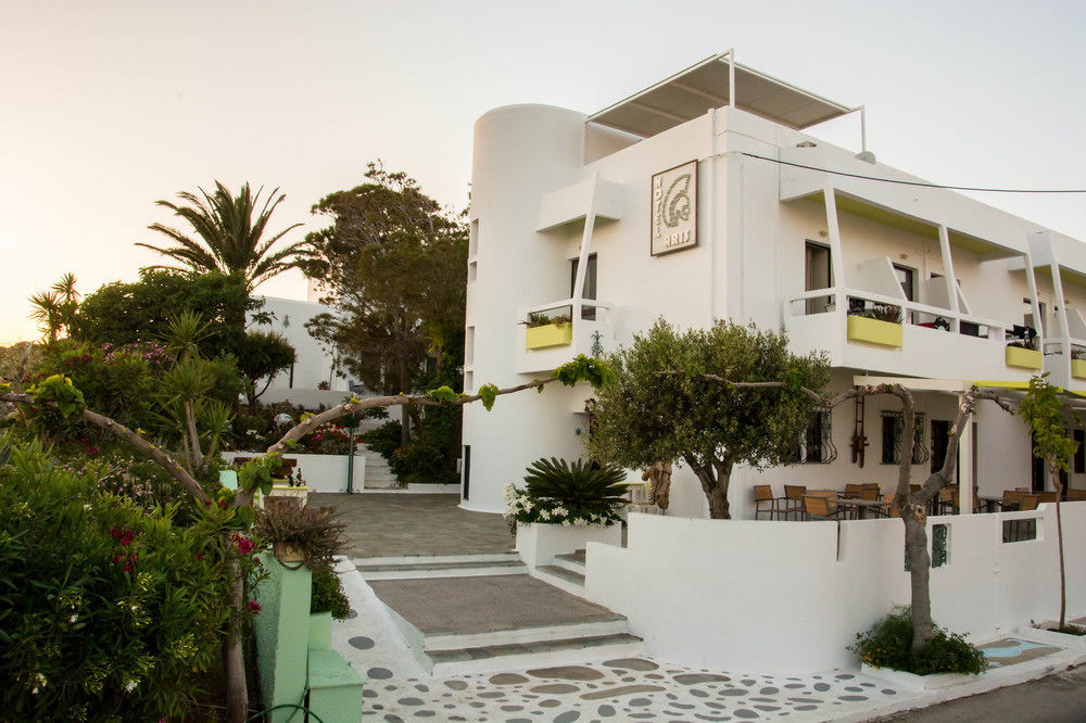 Aris Boutique Hotel Palaiochora Luaran gambar